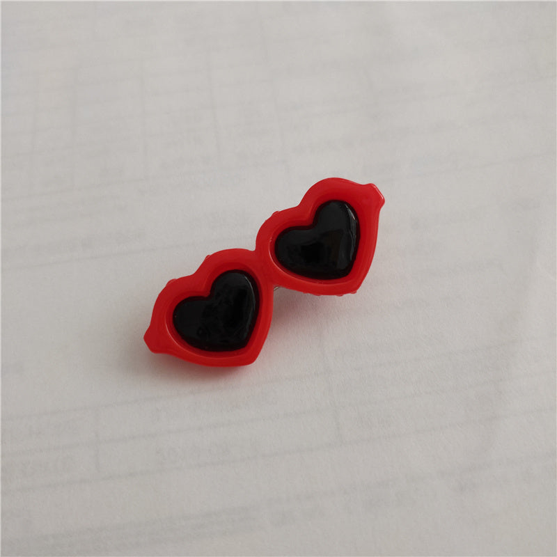 Pet glasses hair clip